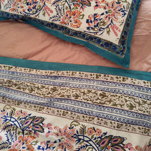 Load image into Gallery viewer, Pillow slip pair "Analyse" white