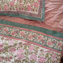 Load image into Gallery viewer, Pillow slip pair "Daphne" white