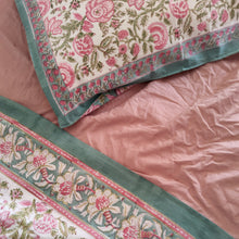 Load image into Gallery viewer, Pillow slip pair "Daphne" white