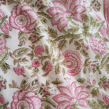 Load image into Gallery viewer, Pillow slip pair "Daphne" white