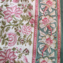 Load image into Gallery viewer, Pillow slip pair "Daphne" white