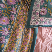 Load image into Gallery viewer, Stacey green/purple