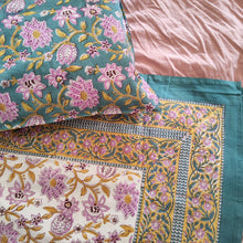 Load image into Gallery viewer, Pillow slip pair "stacey" white