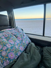 Load image into Gallery viewer, Pillow slip pair "stacey" green