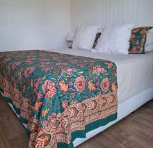 Load image into Gallery viewer, Lauren "emerald"