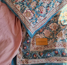 Load image into Gallery viewer, Betty