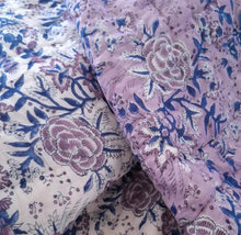 Load image into Gallery viewer, Havana "purple/white" double sided quilt