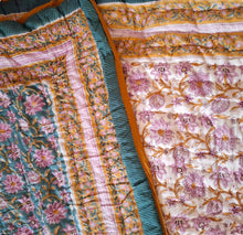 Load image into Gallery viewer, Stacey double sided quilt "super king"