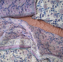 Load image into Gallery viewer, Havana "purple/white" double sided quilt