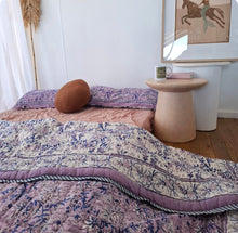 Load image into Gallery viewer, Pillow slip pair "Havana purple"