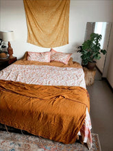 Load image into Gallery viewer, Dolly