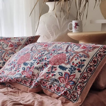 Load image into Gallery viewer, Pillow slip pair "Alice" in white