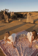 Load image into Gallery viewer, Dolly