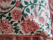 Load image into Gallery viewer, Cushion cover &quot;Lola&quot;
