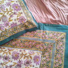 Load image into Gallery viewer, Pillow slip pair &quot;stacey&quot; white
