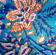 Load image into Gallery viewer, Pillow slip pair &quot;Analyse&quot;
