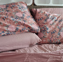 Load image into Gallery viewer, Pillow slip pair &quot;Havana in rose&quot;
