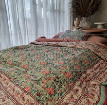 Load image into Gallery viewer, Havana double sided quilt
