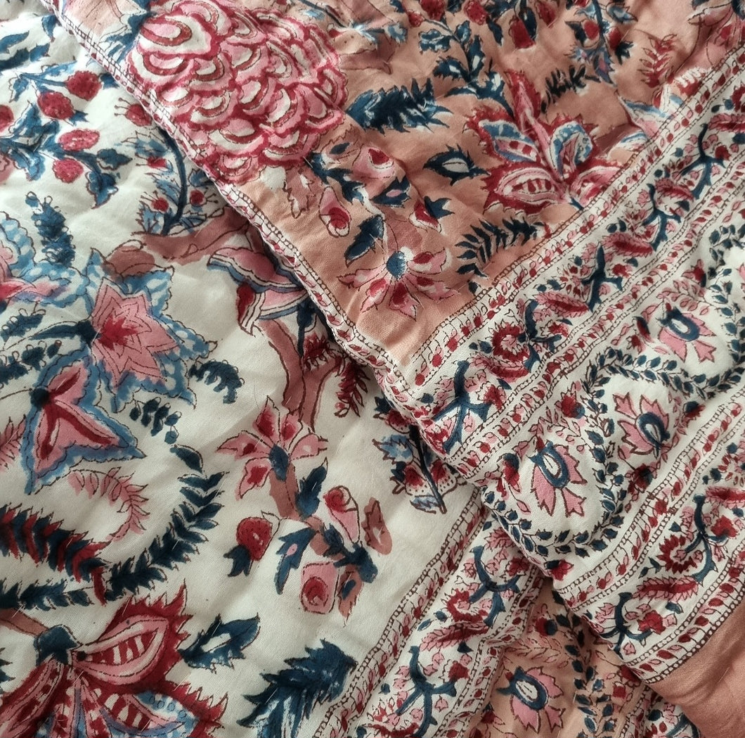 Alice double sided quilt