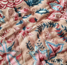 Load image into Gallery viewer, Alice double sided quilt
