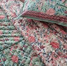 Load image into Gallery viewer, Havana double sided quilt

