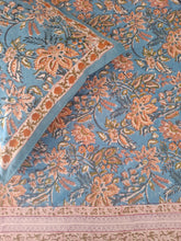 Load image into Gallery viewer, Tracy
