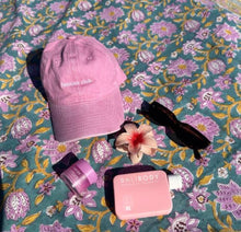 Load image into Gallery viewer, Stacey green/purple
