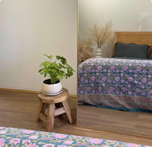 Load image into Gallery viewer, Stacey green/purple
