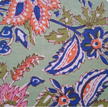 Load image into Gallery viewer, Uma
