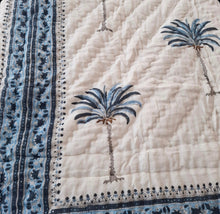 Load image into Gallery viewer, Haven the bebe blanket
