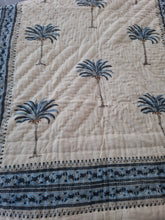 Load image into Gallery viewer, Haven the bebe blanket
